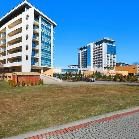Arka Spa Deluxe Apartament 423 By Renters Apartamento *